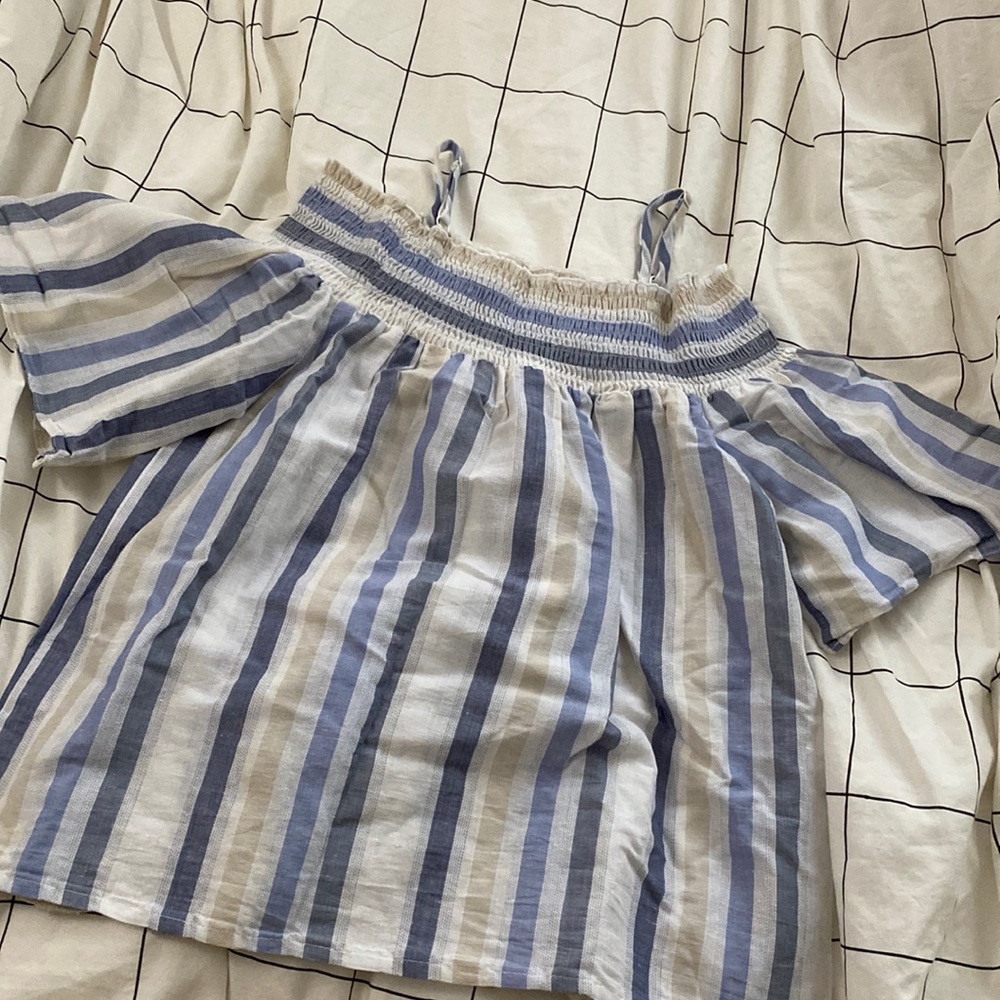 Cute vintage top